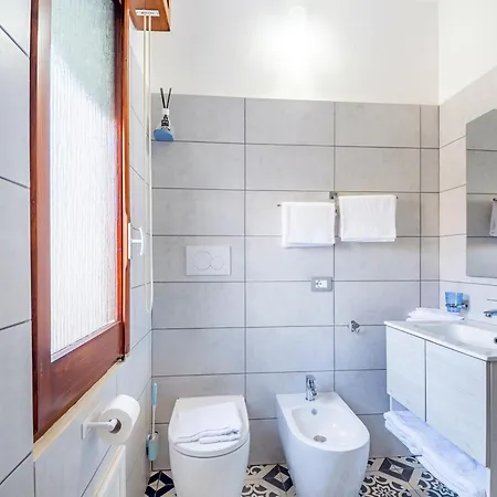 Casa Isula -fronte Scuola Allievi Carabinieri- Iglesias